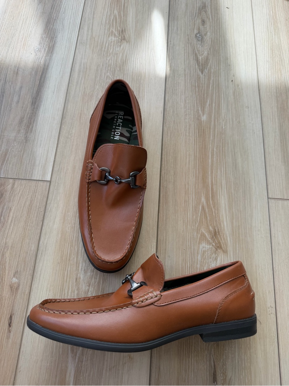 Kenneth Cole Reaction Tan Leather Bit loafers